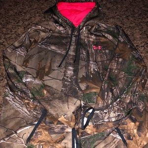 Under Armour Hoodie